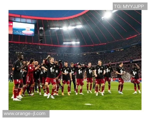 奥格斯堡队斗志昂扬，赢得德甲赞誉声声