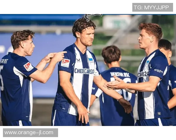 柏林赫塔主场战平科隆,德甲中游之师稳健前行 柏林赫塔主场战平科隆,德甲中游之师稳健前行