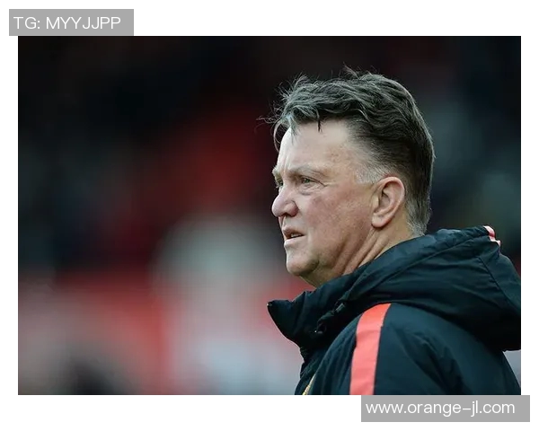 范加尔透露曼联主力中场恢复训练：或将出战下一场比赛