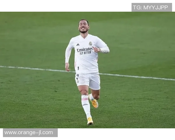 皇马宣布阿扎尔轻伤恢复,或将在下轮比赛中复出 皇马宣布阿扎尔轻伤恢复,或将在下轮比赛中复出