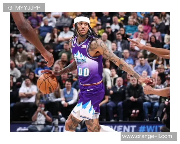 爵士后卫连续两场助攻刷新生涯记录，篮球新星冉冉升起