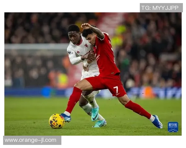 利物浦客场战胜曼联：利物浦惊艳表现震惊英超球坛