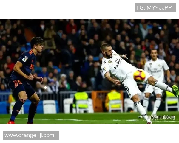 齐达内不满球队状态，皇马将引进新中卫