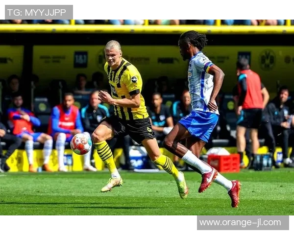 沙尔克04主场战平柏林赫塔，德甲排名受挫，一分难求